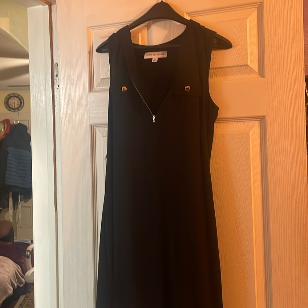 Short sleeve black adorable dress